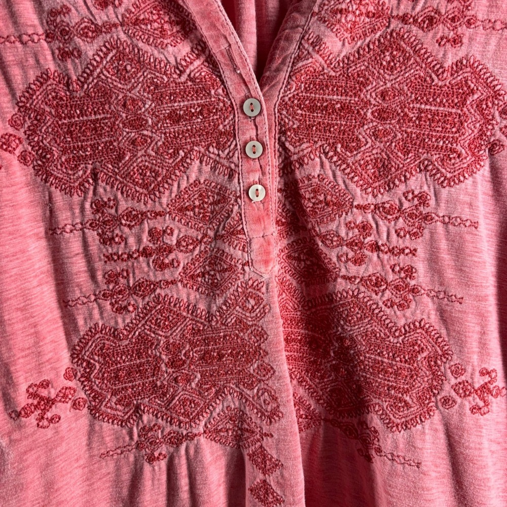 Style & Co Pink Embroidered Henley Top Roll Tab Sleeve Smocked Back Medium - Picture 8 of 8